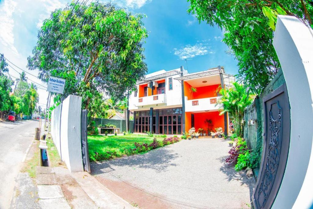 Hotel Blue Bird Negombo Eksteriør bilde